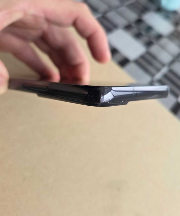 121 / 5,000
Samsung Galaxy S22 folosit pentru piese. RAM deteriorata.