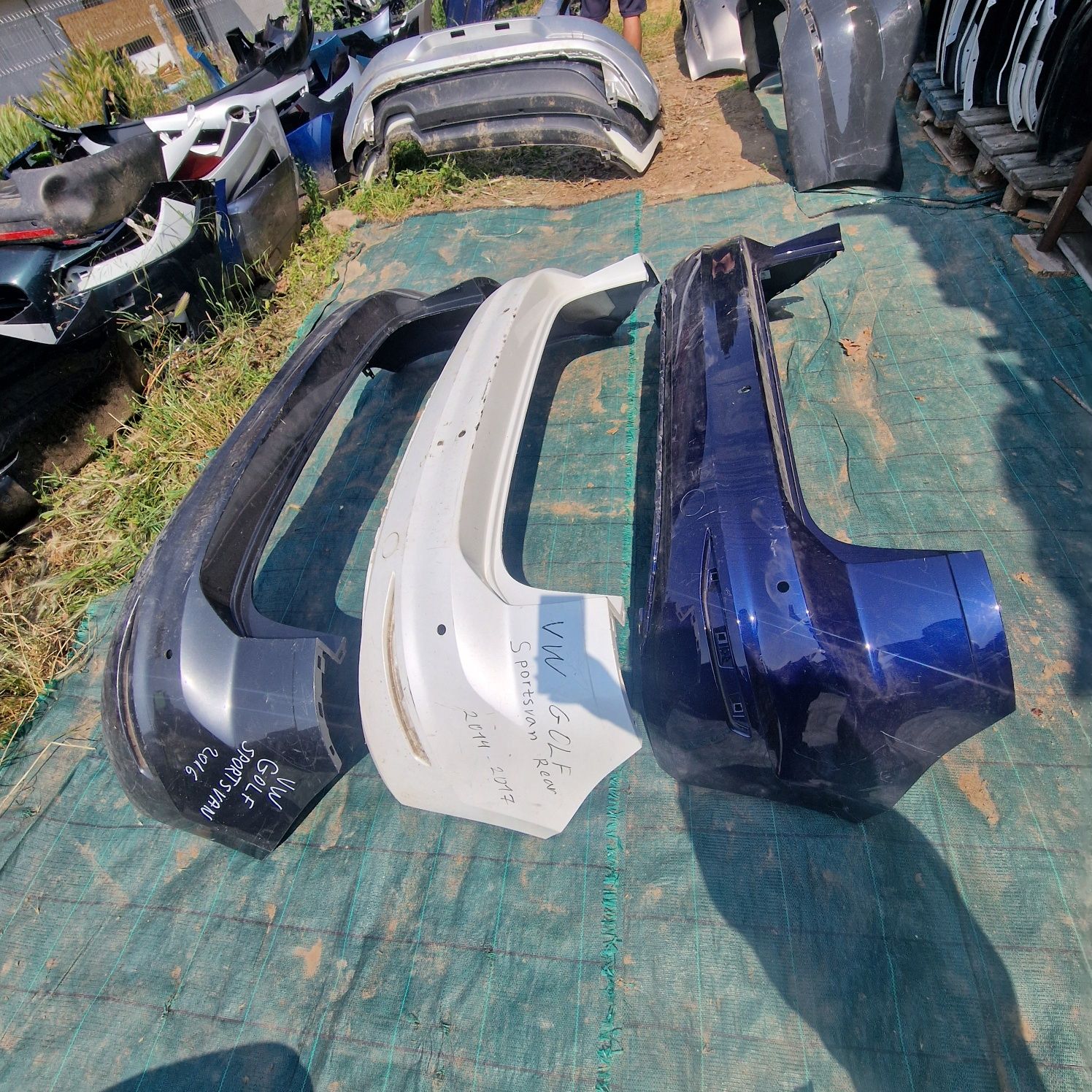 VW GOLF Sportsvan 14-17 задна броня