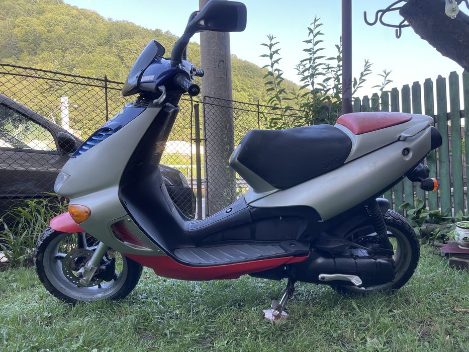 Aprilia sr50 scooter