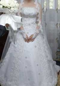 Свадебное платье 44-46 раз