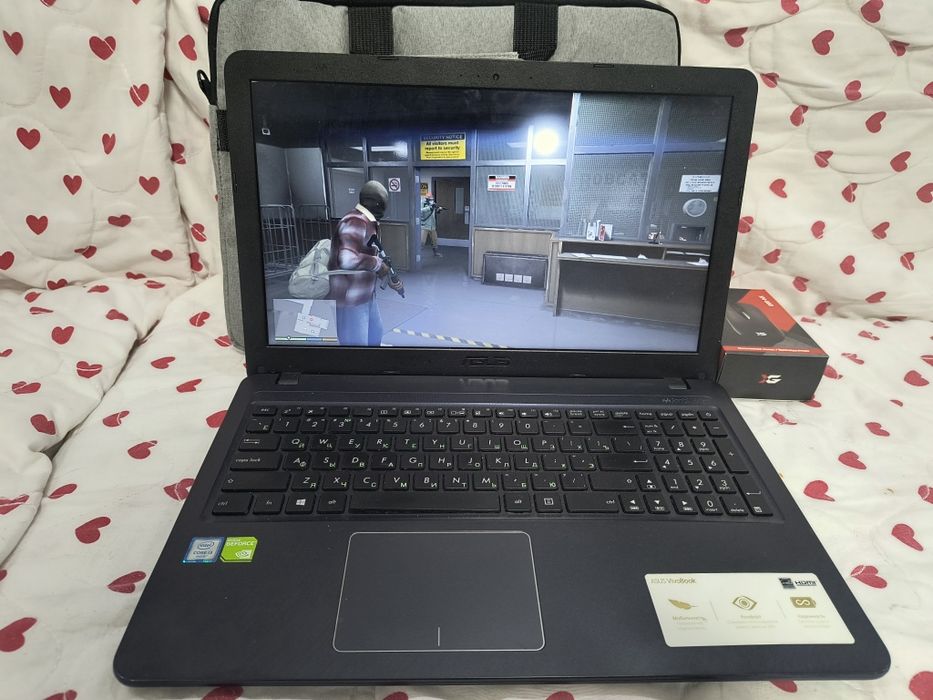 Ноутбук игровой Asus