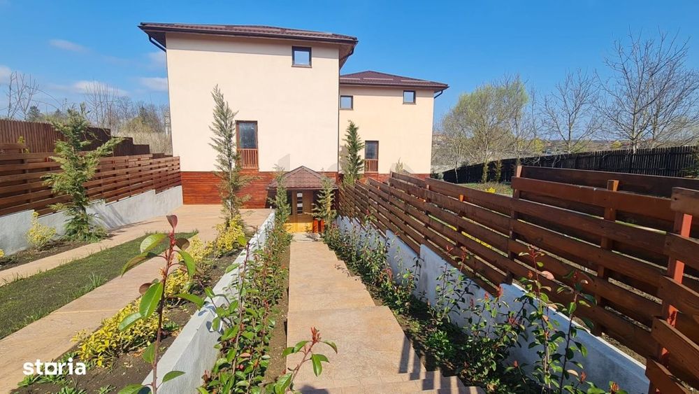 Vila Snagov la lac cu ponton de vanzare