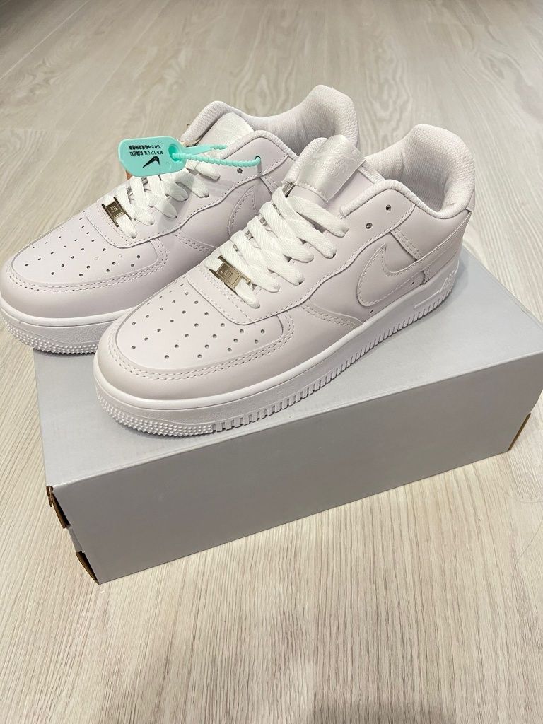 Adidasi AIR FORCE 1 Nike triplewhite premium