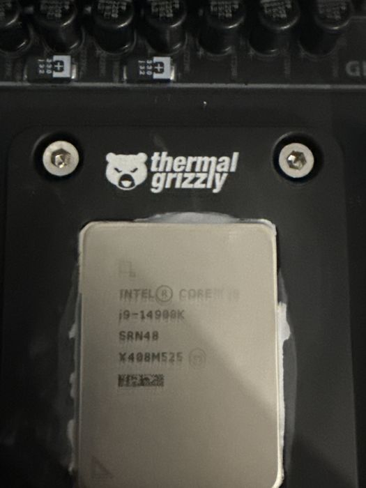 COMBO! Дънна платка Z790 Aorus Master / I9-14900K