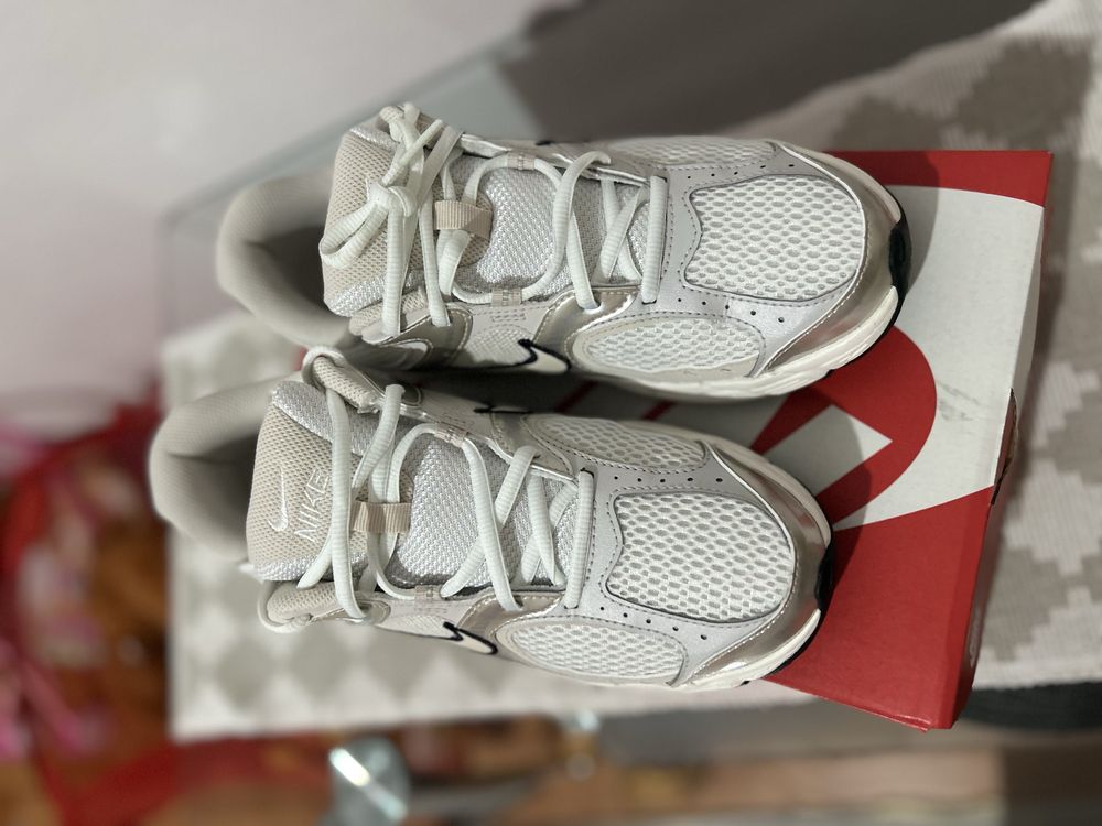 Обувки на nike v5 nrn 40 номер