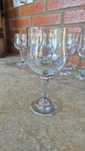 Pahare bere vin ( nu sunt halbe)