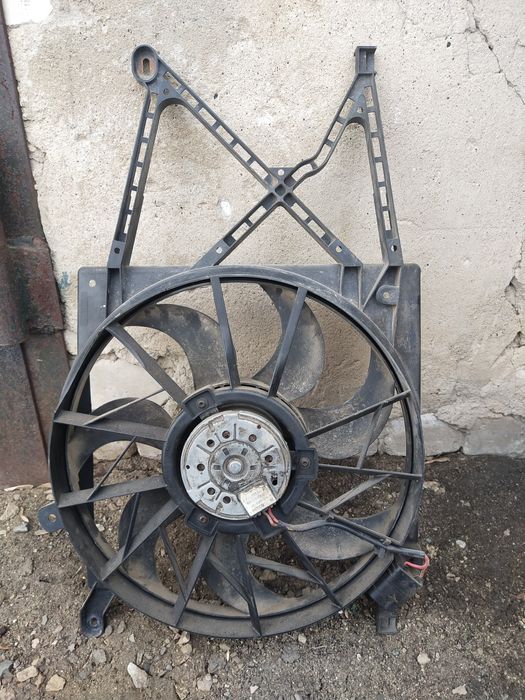 Продам запчасти на Опель астра