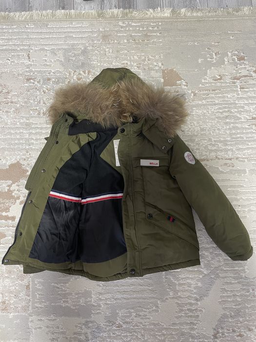 Продам зимний  детский комбинезон и осенью куртку , все вещи в отлично