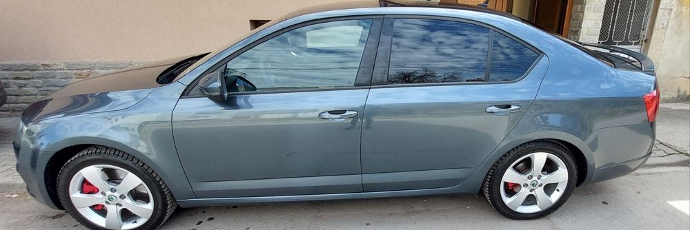 Skoda Octavia VRS седан