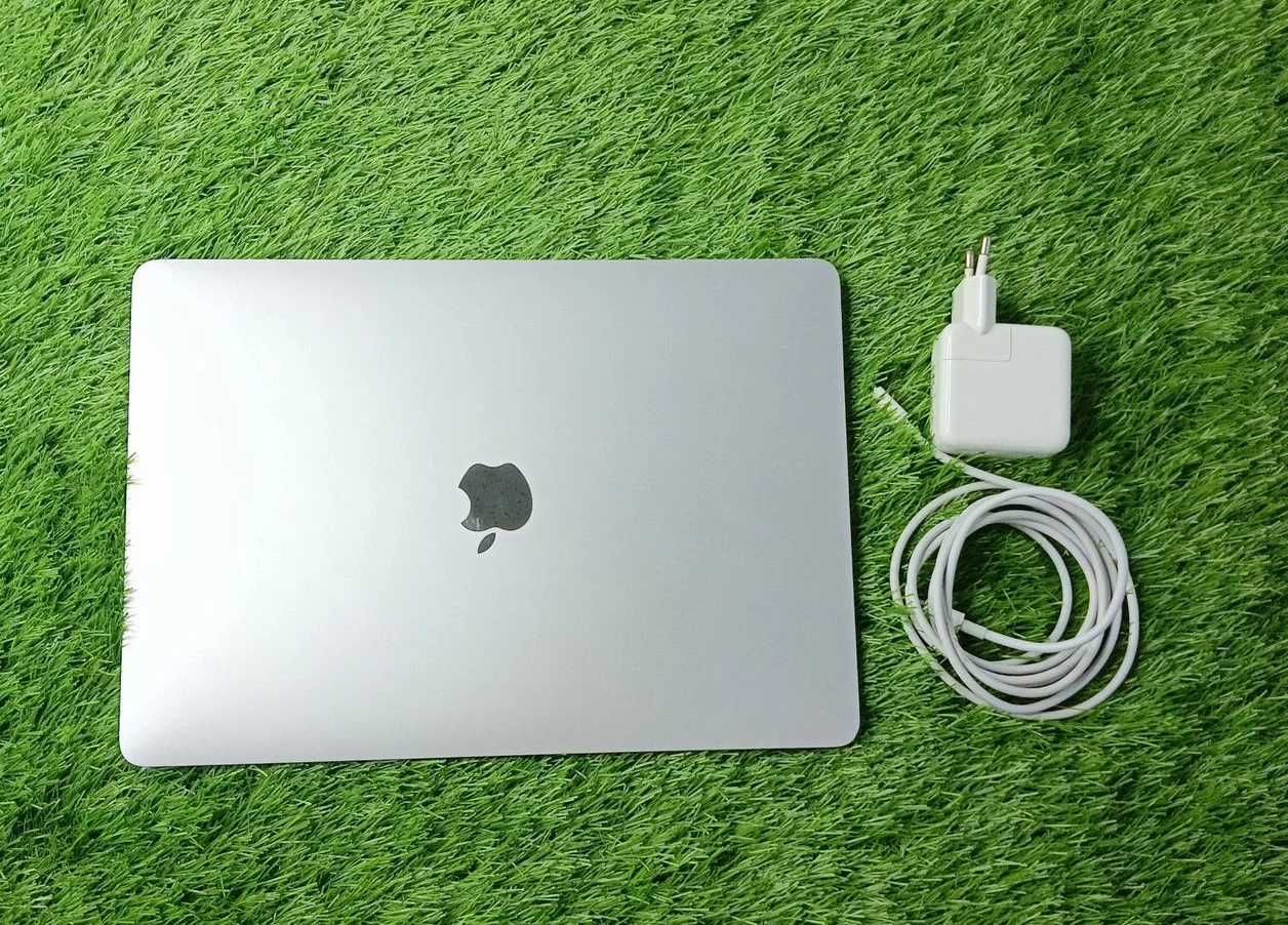 Apple macbook air 13 2020 m1 8gb 256