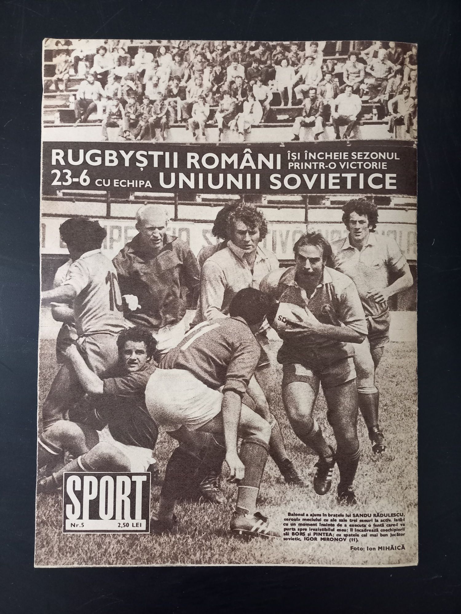 Raritate! Revista Sport (Mai 1980) cu U Craiova, Campioana țării