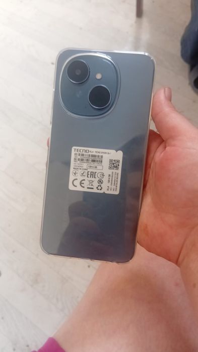 Продам телефон  срочно