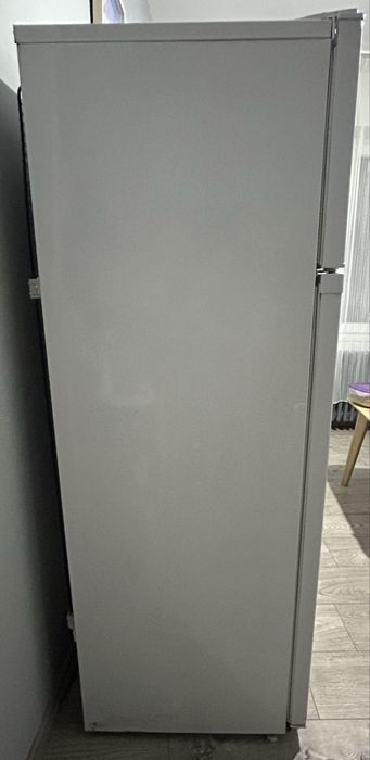 Vind frigider utilizat