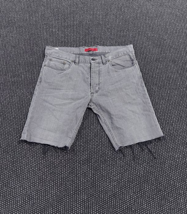 Hugo boss къси дънки 34