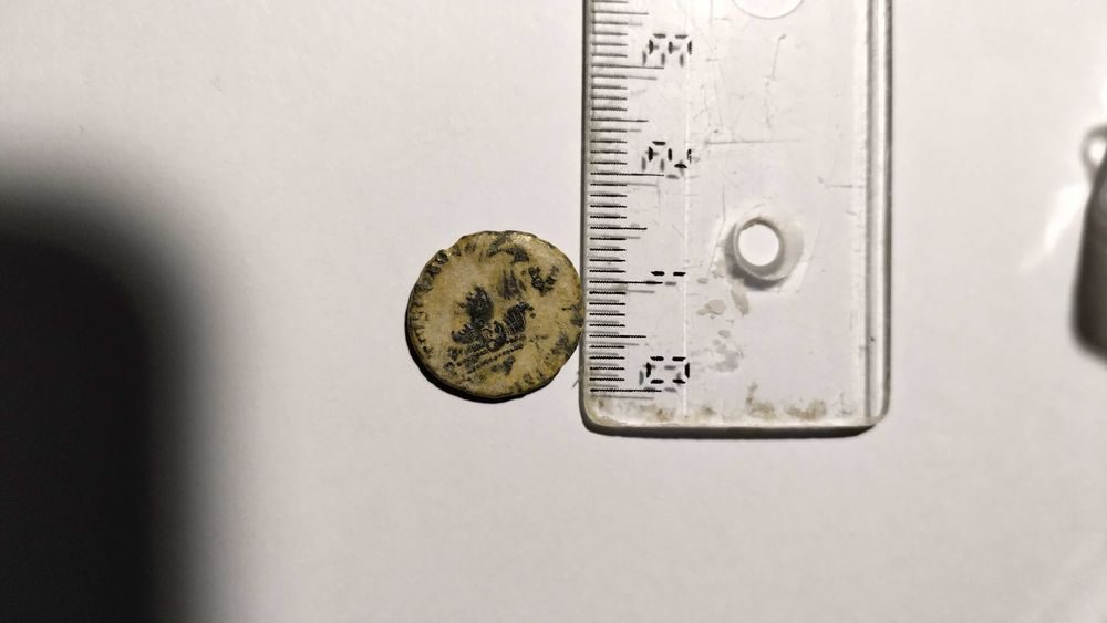 vand patru monete uzate