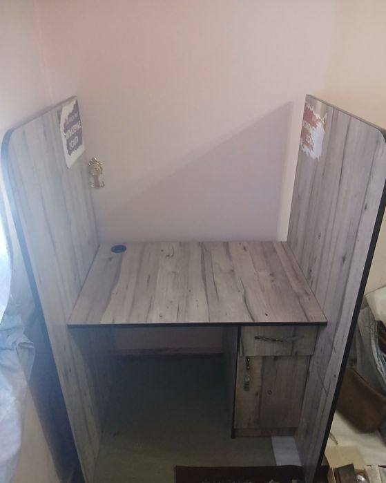 Dars stuli sotiladi sroshni