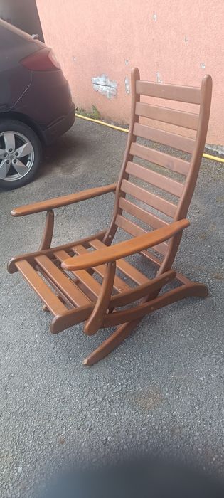 Set 6 sezlonguri si masa extensibila din lemn tec