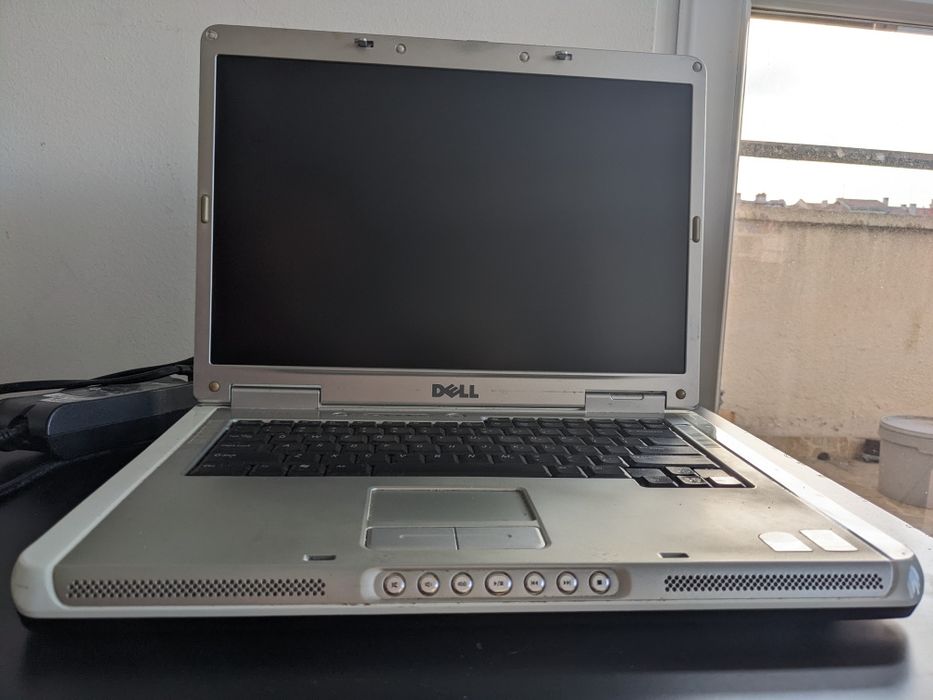 Dell Inspiron 6400