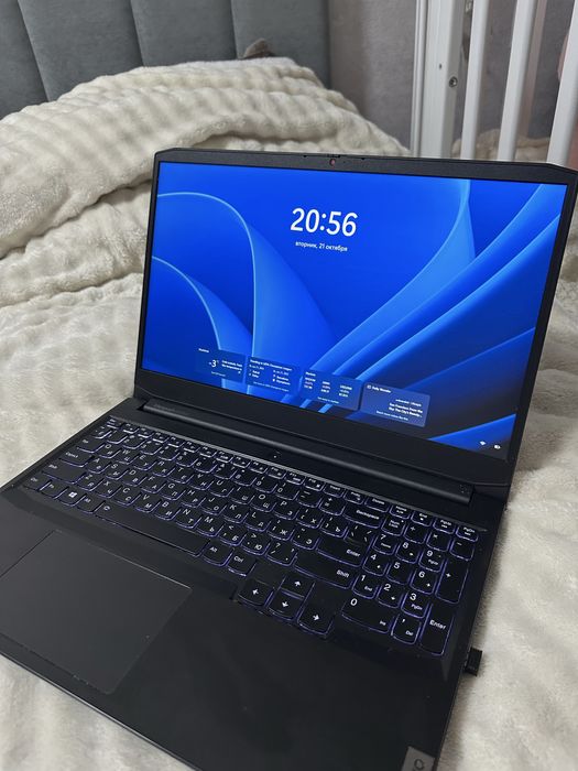 Ноутбук Lenovo IdeaPad Gaming 3 15IHU6