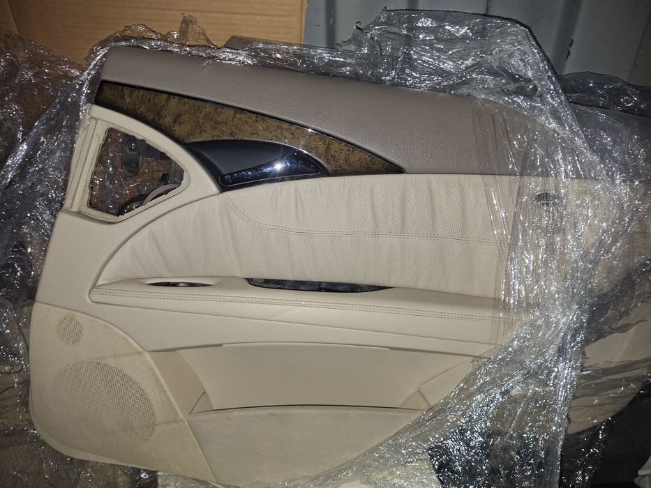 Кори за врати за Мерцедес W 211