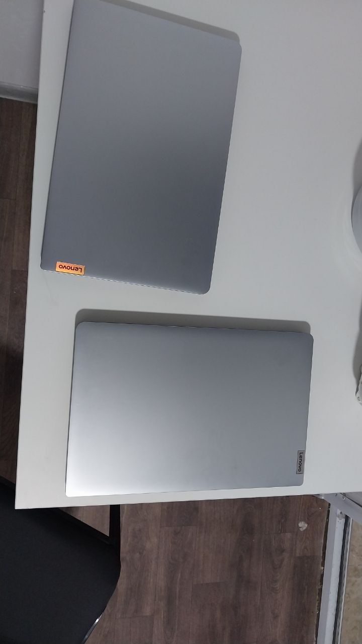 Srochna sotiladi  lenovo noutbuk 2 ta bor