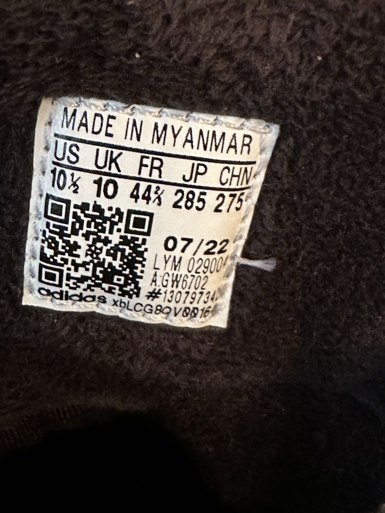 Ghete Adidas imblanite*vatuite marimea 44.5