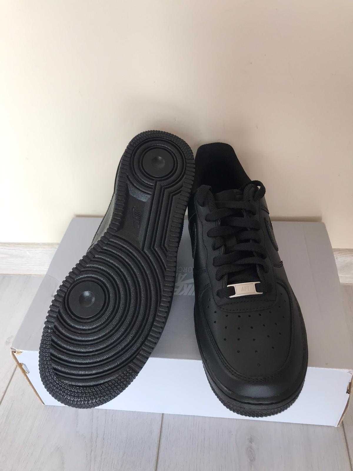 Air Force 1 ‘07 Black - EU37,5 - 520RON