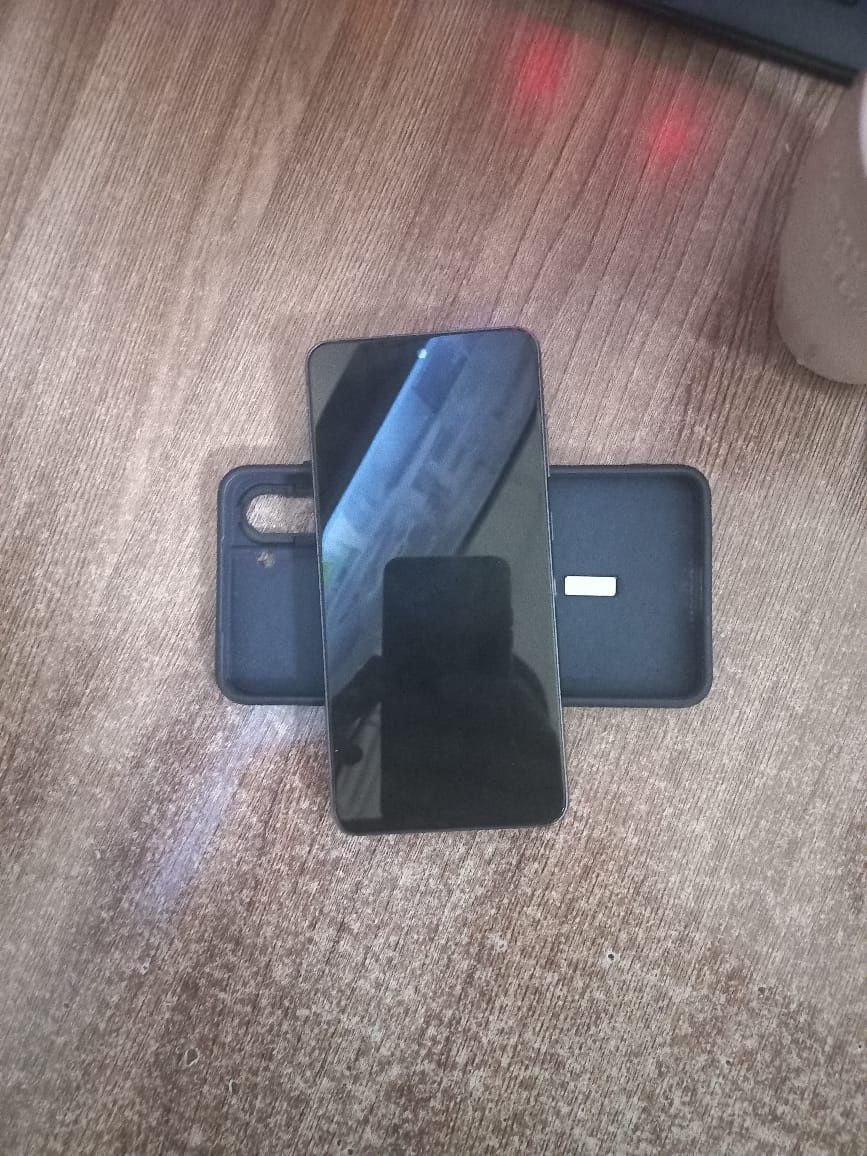 Samsung s21fe 256
