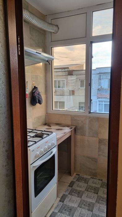 Apartament 2 camere decomandat - zona Orizont