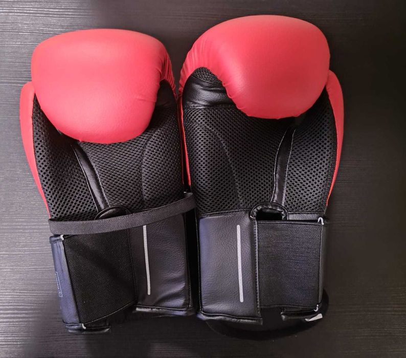 Mănuși de box OUTSHOCK