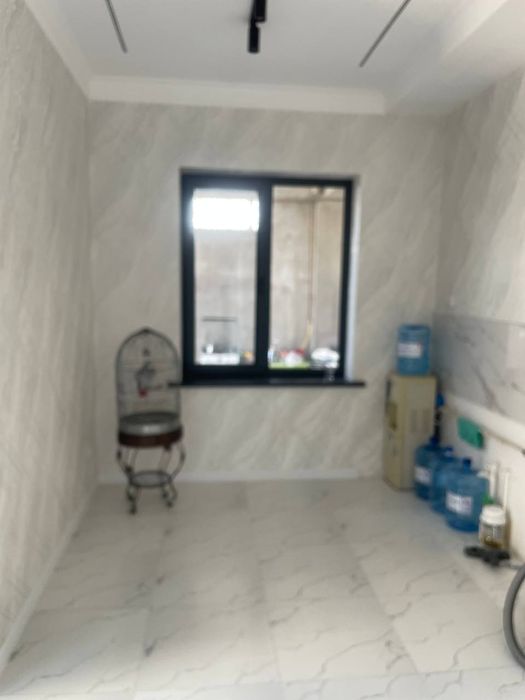 Uchastka Sotiladi Srochna 7 xonali Yashashga tayyor