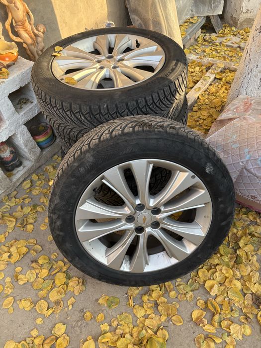 Комплект диски с шинами от Трекер 1