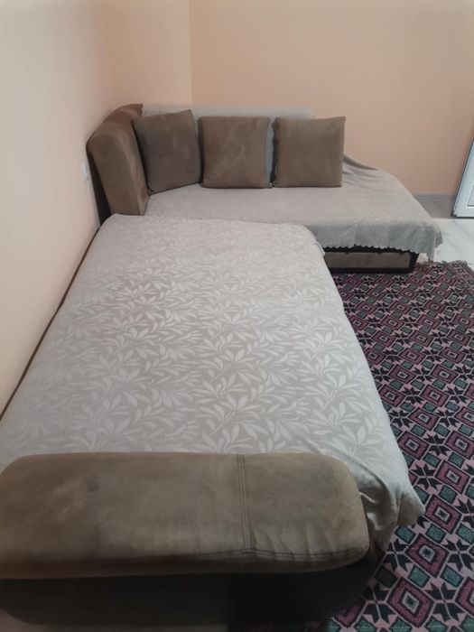 Давам апартамент под наем