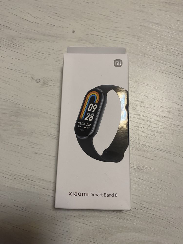 Vând Xiaomi smart band 8