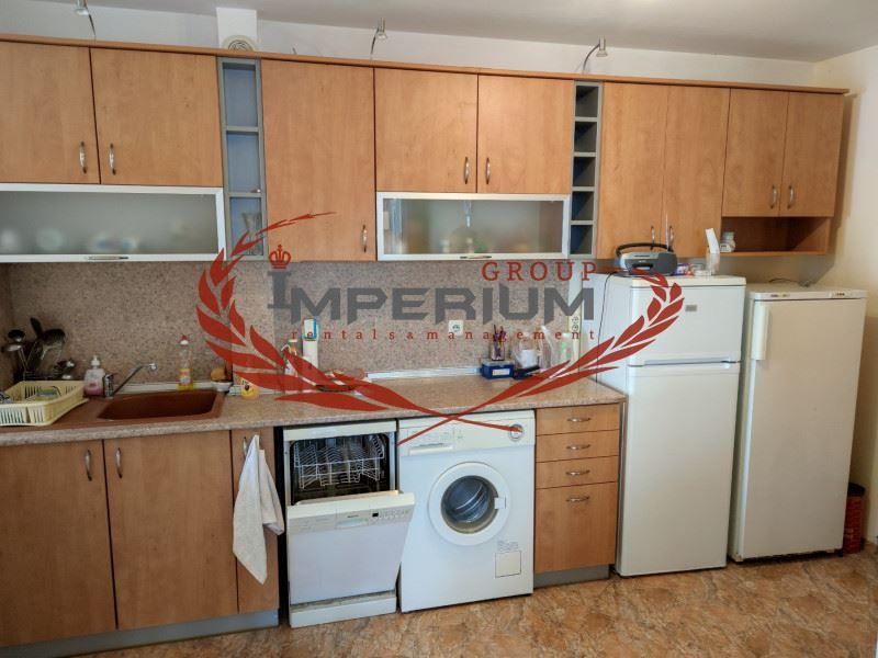 Дава се под наем Двустаен апартамент в Варна, Левски - 65 кв.м за 408 € - Снимка #4