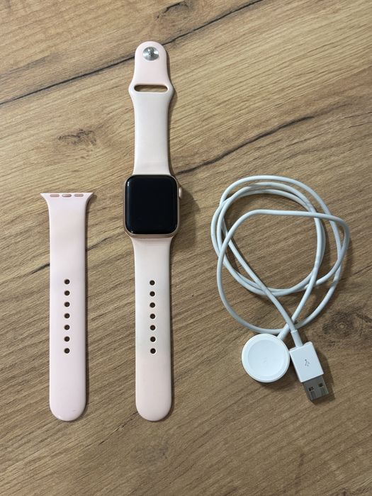 Apple Watch SE 40 mm