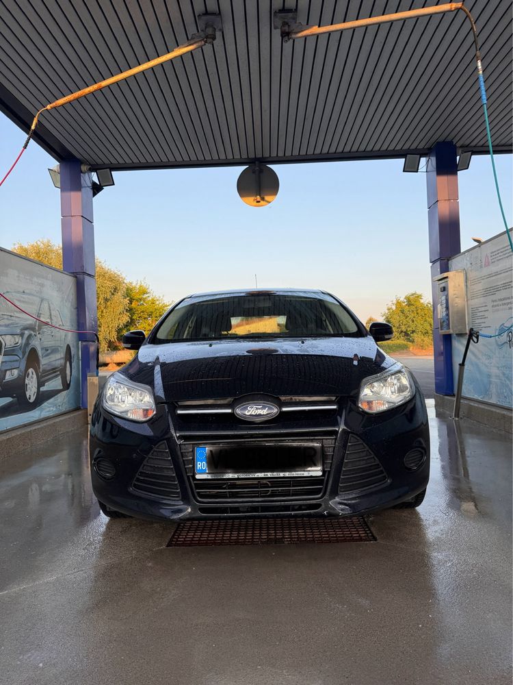 Ford Focus 2012 1.6 benzină