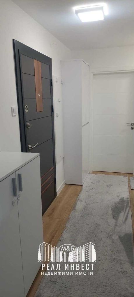 Продава се Двустаен апартамент в Димитровград - 67 кв.м за 1043 €/кв.м - Снимка #2