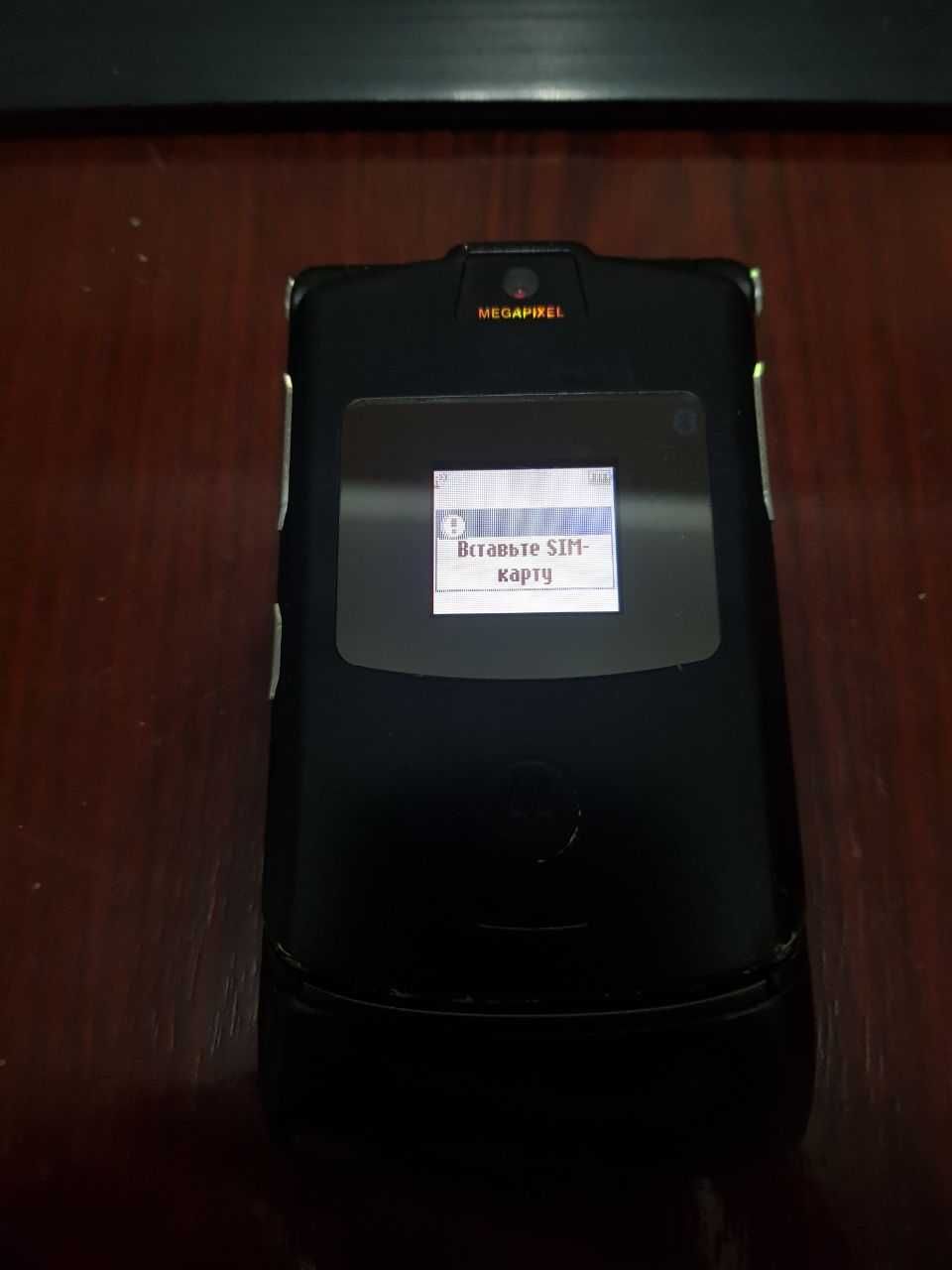 Motorola V3 Телефон