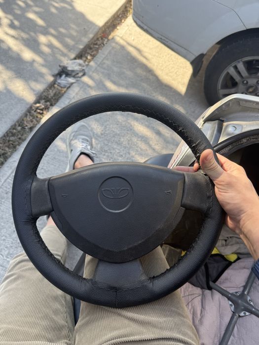 Руль от нексии 1 - 2