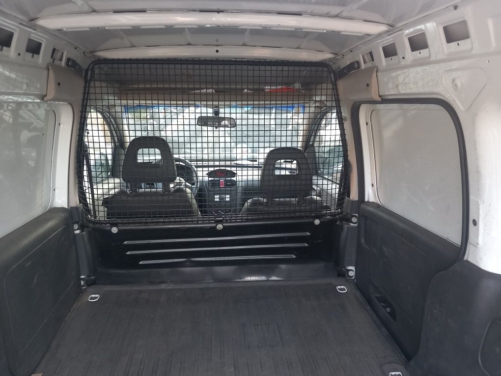 Opel Combo 1.3cdti-75кс./2010г/- на части