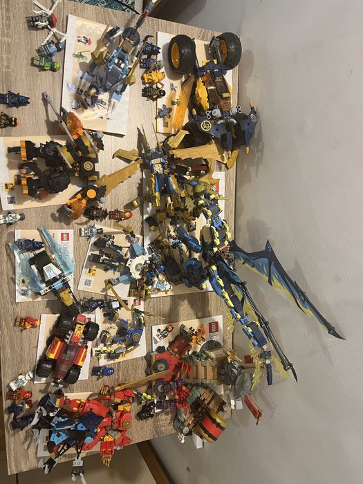 Продавам Лего Нинджаго