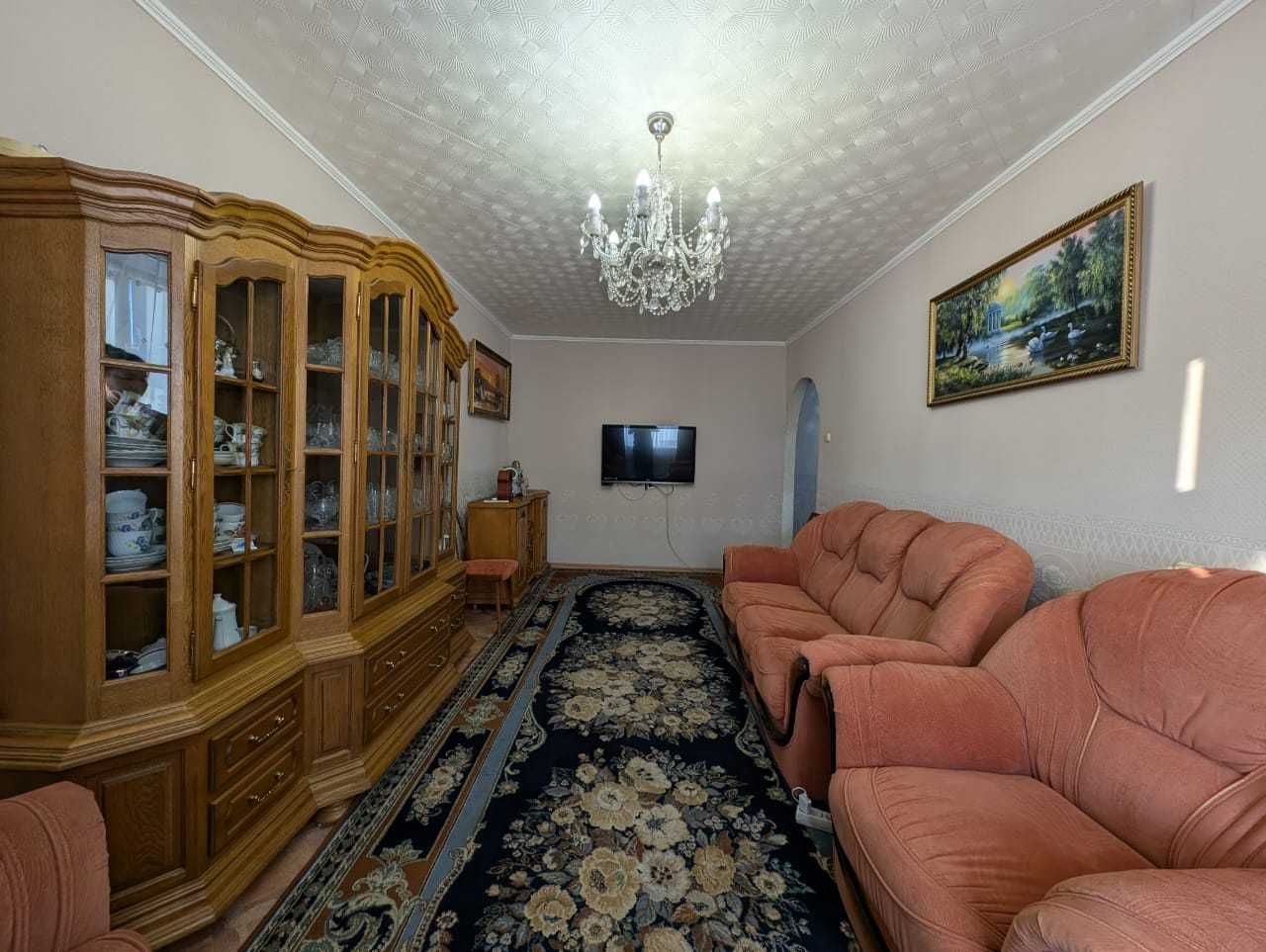 Продается 3 ком квартира микр Строитель