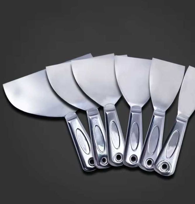 Шпатула за шпакловка и облицовка на гипсокартон