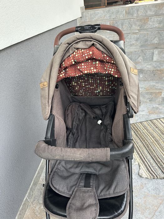 Carucior 3 in 1 cu geanta