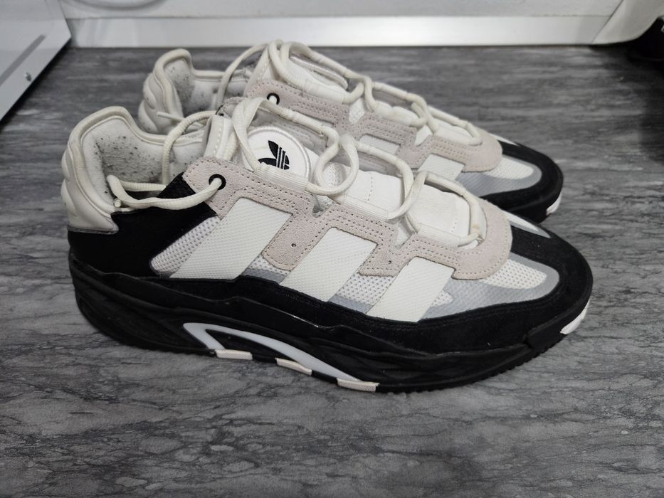 Vând Adidas Niteball