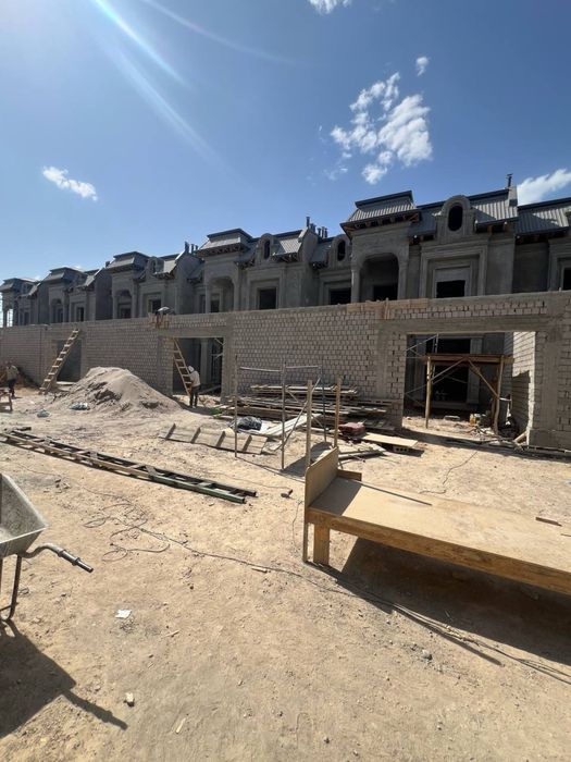 Коттедж продаётся Хасанбой Тикланиш махалла. Бартер рассматривается