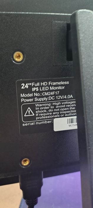 Монитор WINTEK CM24F17