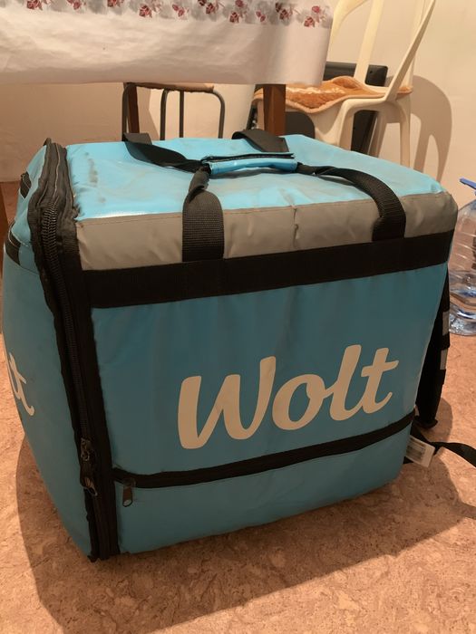 Термосумка wolt состаяния харошая доставка ест