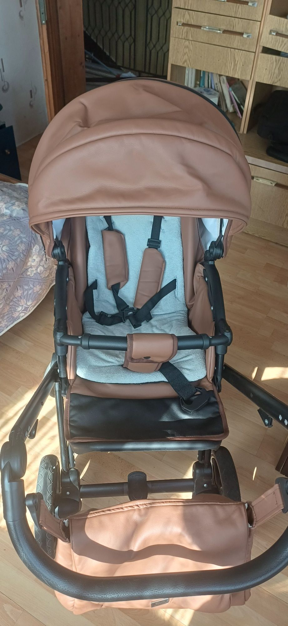 Бебешка количка  PRADO 2 в 1